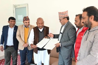 लहान नगरपालिकाद्वारा मोतियाबिन्दुको निःशुल्क उपचार